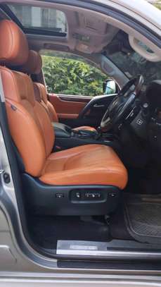 LEXUS LX 570 2017 SUNROOF image 8