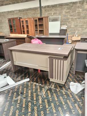 1.6M  Executive Office Desk image 3