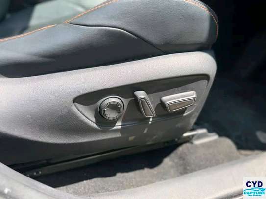 Toyota Rav4 2020 image 7