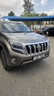 Toyota land Cruiser Prado VX-L 2015 image 2