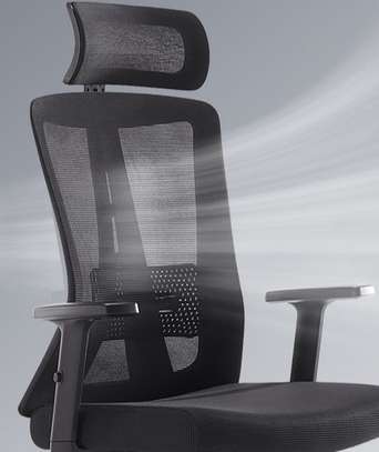 Office Chair: Black Fabric Back Office Chair image 5