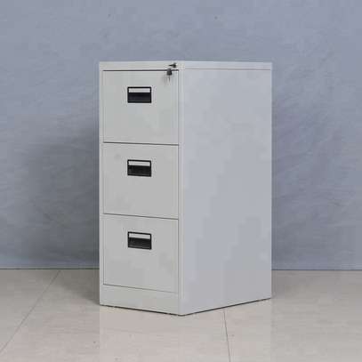 Office cabinet:  3-Drawer Lateral Office File Cabinet image 3
