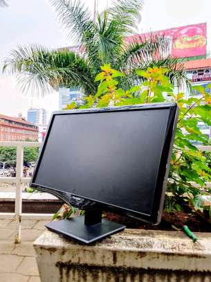 24 viewsonic display monitor image 3