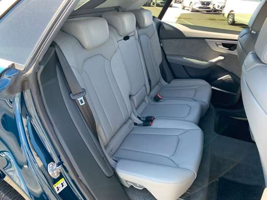 Audi Q8 Alloys, Leather, Sunroof 2019, 40,000 Kms image 6