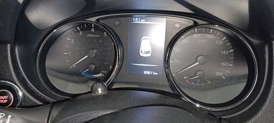 Nissan X-Trail Hybrid Redwine 2018 image 8