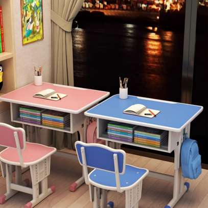 Kids Furniture: Modern Kids Study Desk image 3