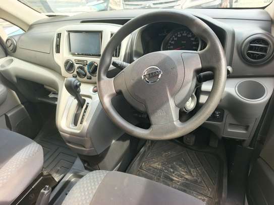 Nissan Nv200 silver Gl image 3
