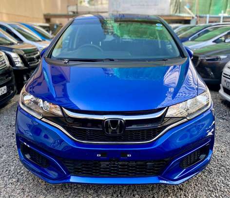 Make Honda fit blue color fully loaded 2019 model. image 11