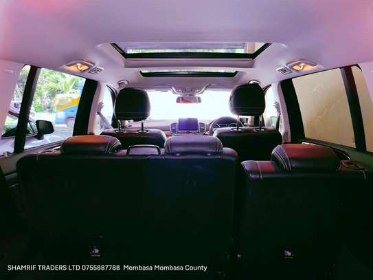 Mercedes Benz GLS350d 2017 image 5