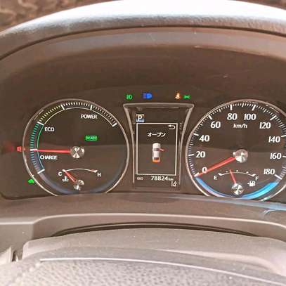 Toyota Crown hybrid Athlete white 2018 image 6