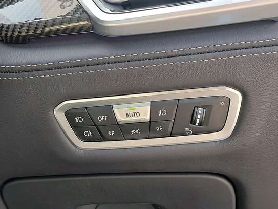 BMWX6 M-sport 2020 model image 10