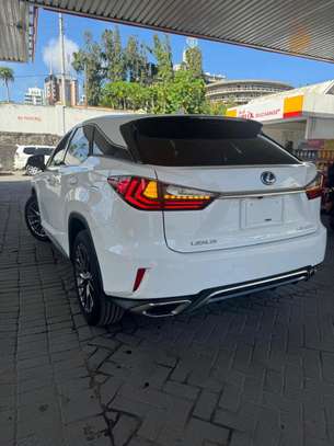 Lexus Rx200t 2018 white image 10