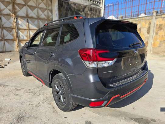 Subaru Forester SK9 Grey 2019 image 5