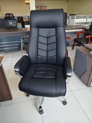 Leather Executive High Back Chair image 11