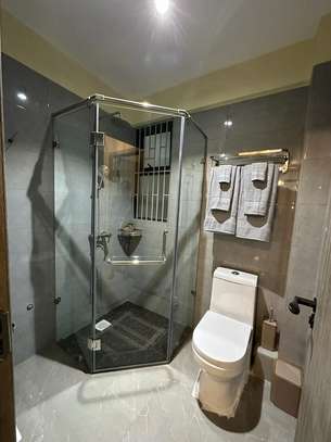3 Bed Apartment with En Suite in Kilimani image 14