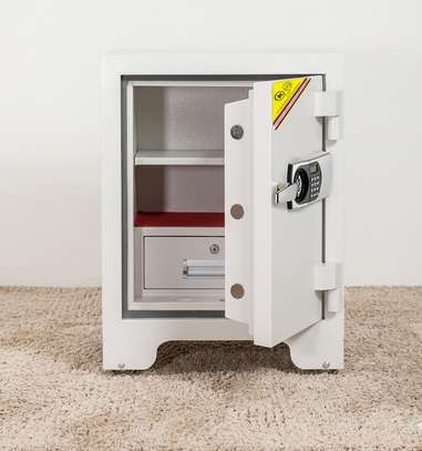 Fireproof Safes : Diplomat Digital Fireproof Safe 90KGS image 2