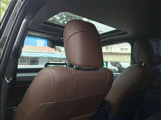 2024 Toyota land cruiser Prado j250 image 10