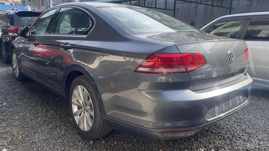 VOLKSWAGEN PASSAT 2017MODEL 2L image 3