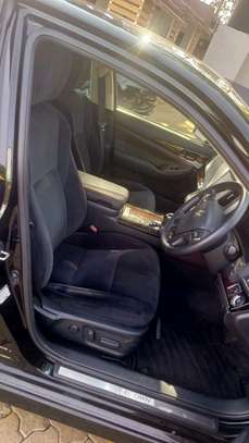 Toyota Crown Royal black color fully loaded 2019 model. image 5