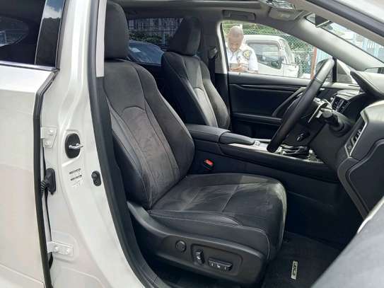 Lexus RX300 image 13