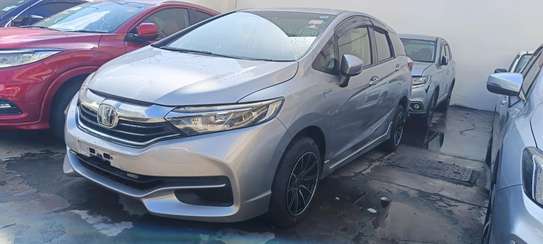 Honda Fit Shuttle hybrid Silver 2018 image 3