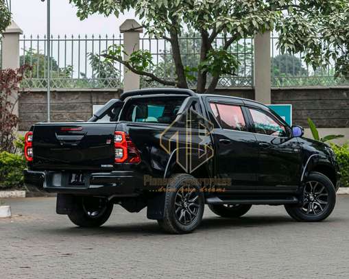 2022 Toyota Hilux GR SPORT image 3