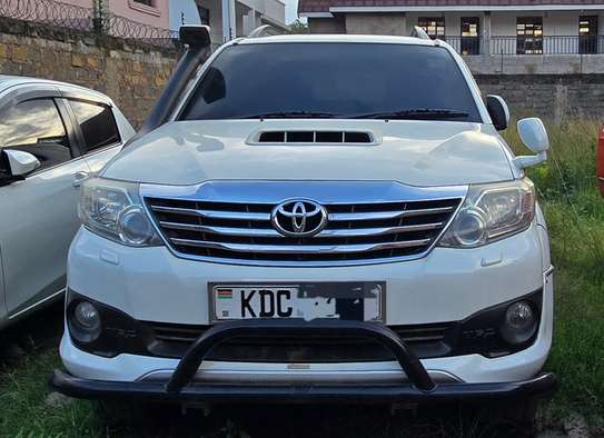 TOYOTA FORTUNER FOR SALE image 3