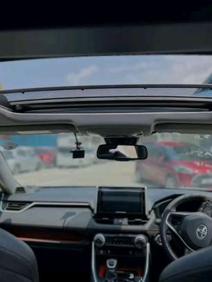Toyota Rav4 adventure 2020 image 4