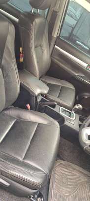 Toyota Hilux Double cabin Silver 2016 Used image 6