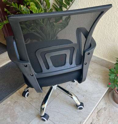 office secretary chair image 6