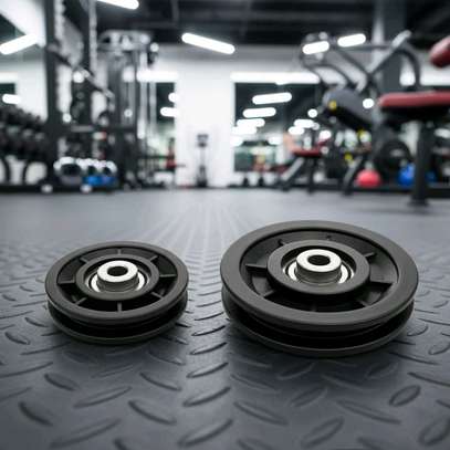 Gym equipment Pulley image 6