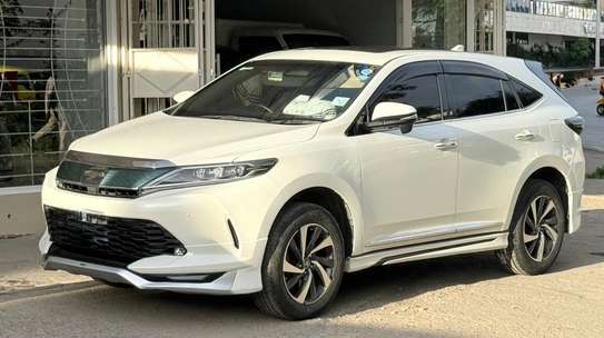 Toyota harrier 2018 model with sunroof on sale in mombasa image 6
