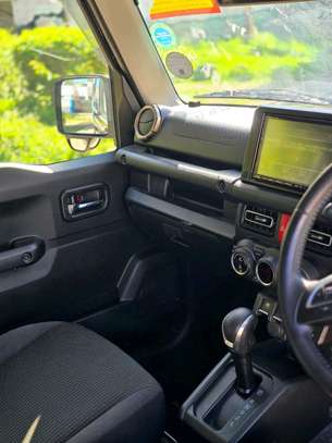 Suzuki jimny 4*4 image 12