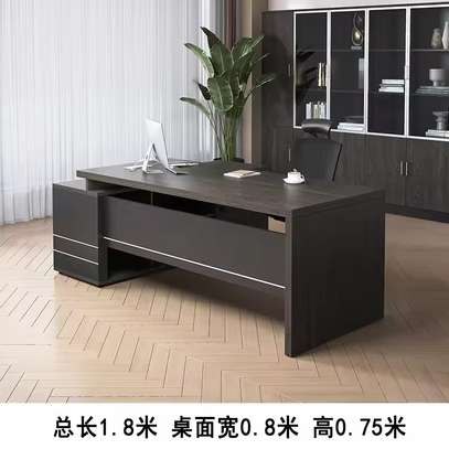 Office Desk; 1600mm Stylish Director Office Desk image 3
