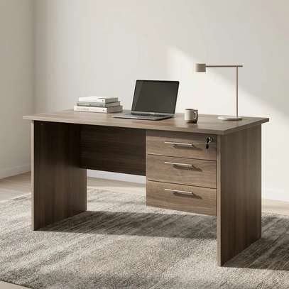 Office Desk; 1000MM Home Office Desk in Maroo image 5