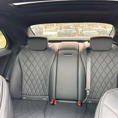 Mercedes Benz AMG S500 White 2021 image 9