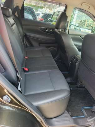 Nissan X-Trail hybrid image 8