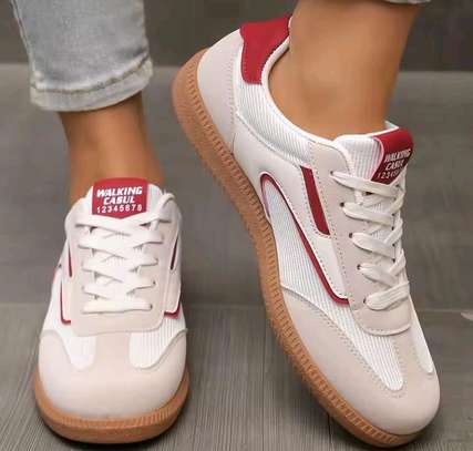 Summer sneakers image 4