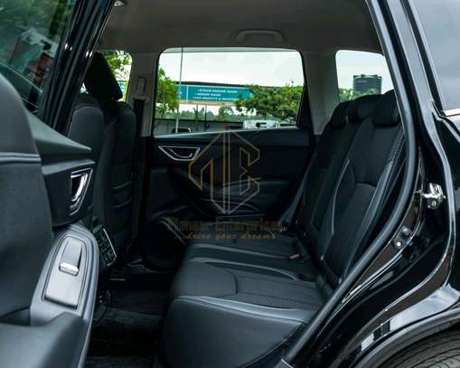 2018 Subaru Forester image 7