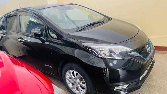 Nissan note Medalist e power 2019model image 5