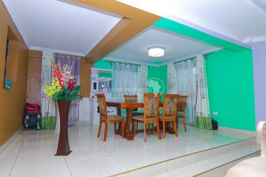 5 Bedroom All Ensuite+Dsq House For Sale In Naivasha image 5