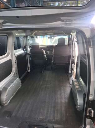 Nissan nv200 used image 4