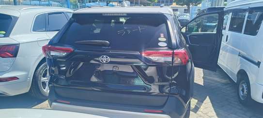 Toyota Rav4 2020 Black Sport image 13