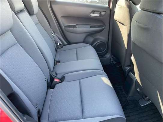 2020 HONDA FIT E image 2