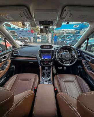 Subaru Forester E-boxer Leather seats 2018 image 4