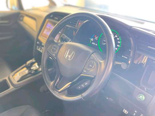 HONDA FIT SHUTTLE HYBRID 2019MODEL image 6