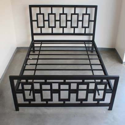 Elegant metallic beds image 6