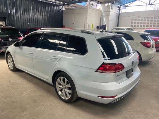 Volkswagen golf tsi image 4