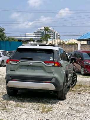 Toyota Rav4 adventure 2020 image 2