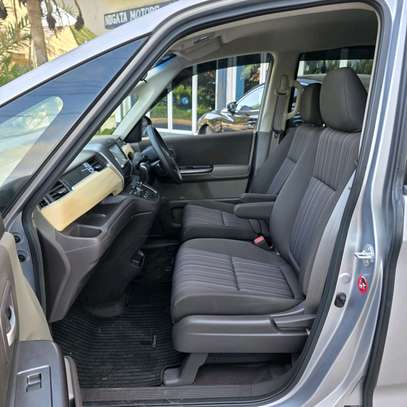 HONDA FREED,2020,AWD,( WE ACCEPT HIRE PURCHASE) image 8